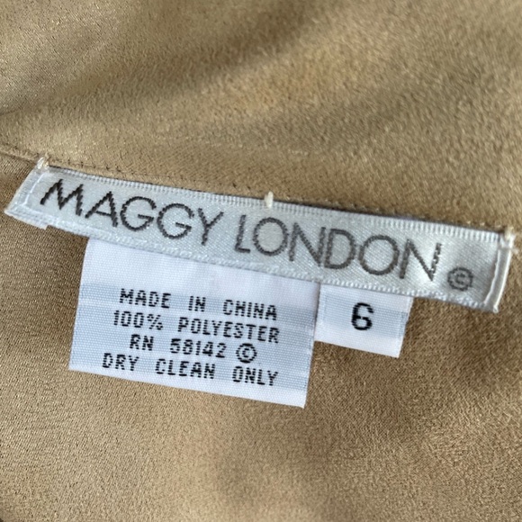 Maggy London Beige Midi Dress - Picture 5 of 5